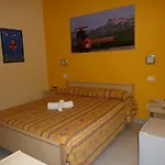 Mariagrazia Hotel 3*
