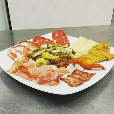 Mariagrazia Hotel 3*