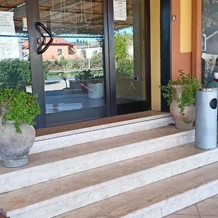 Mariagrazia 3* Calopezzati