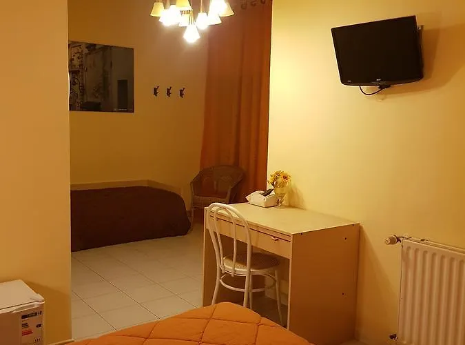 Mariagrazia Hotel 3*